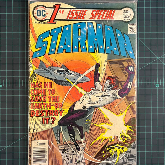 1st Issue Special #12 | 1976 | Comic | DC | Comic Book - RetroguySA