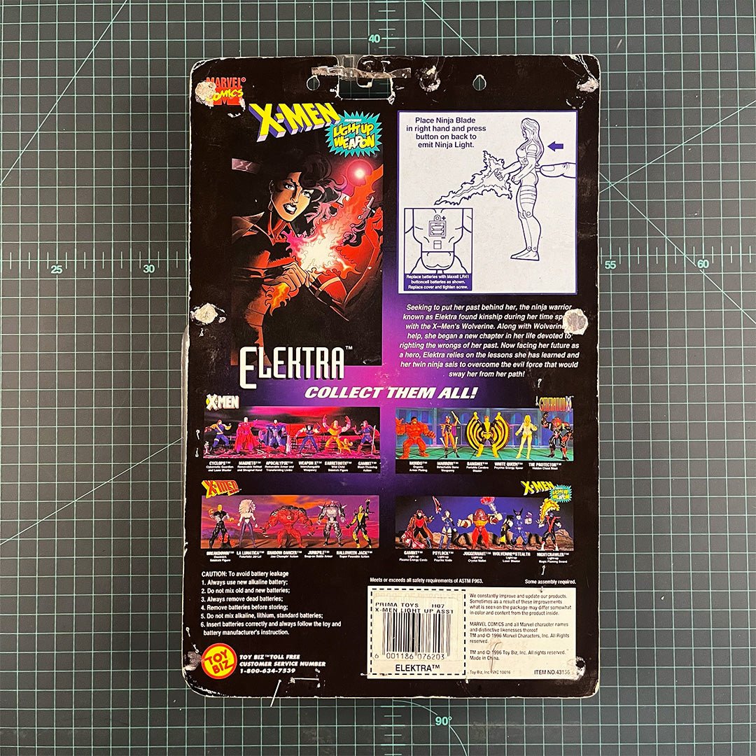 Elektra | X - Men: Classics Light Up Weapon | 1996 | Toy Biz | Figurine | Collectible | Toy | New Sealed - RetroguySA