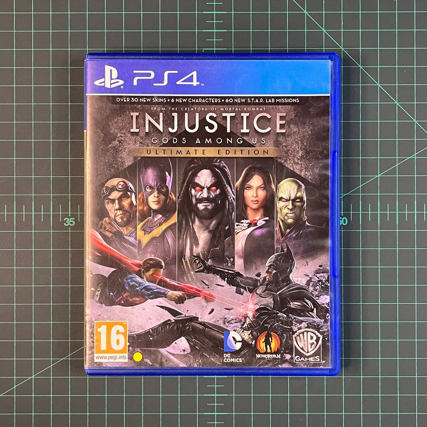 Injustice: Gods Among Us | Ultimate Edition | PlayStation 4 | PS4 | Used Game - RetroguySA