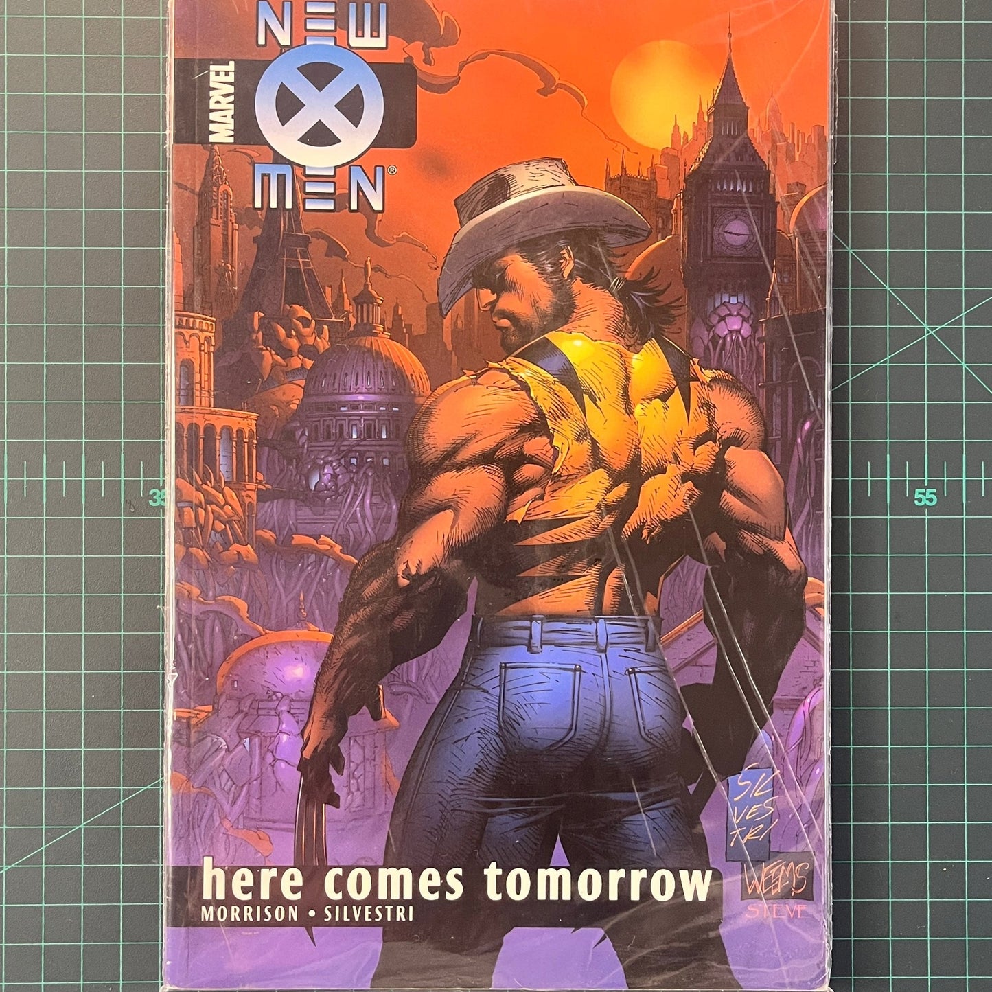 New X - Men: Vol 7: Here Comes Tomorrow | 2004 | TPB | Trade Paper Back | Marvel | Comic Book - RetroguySA