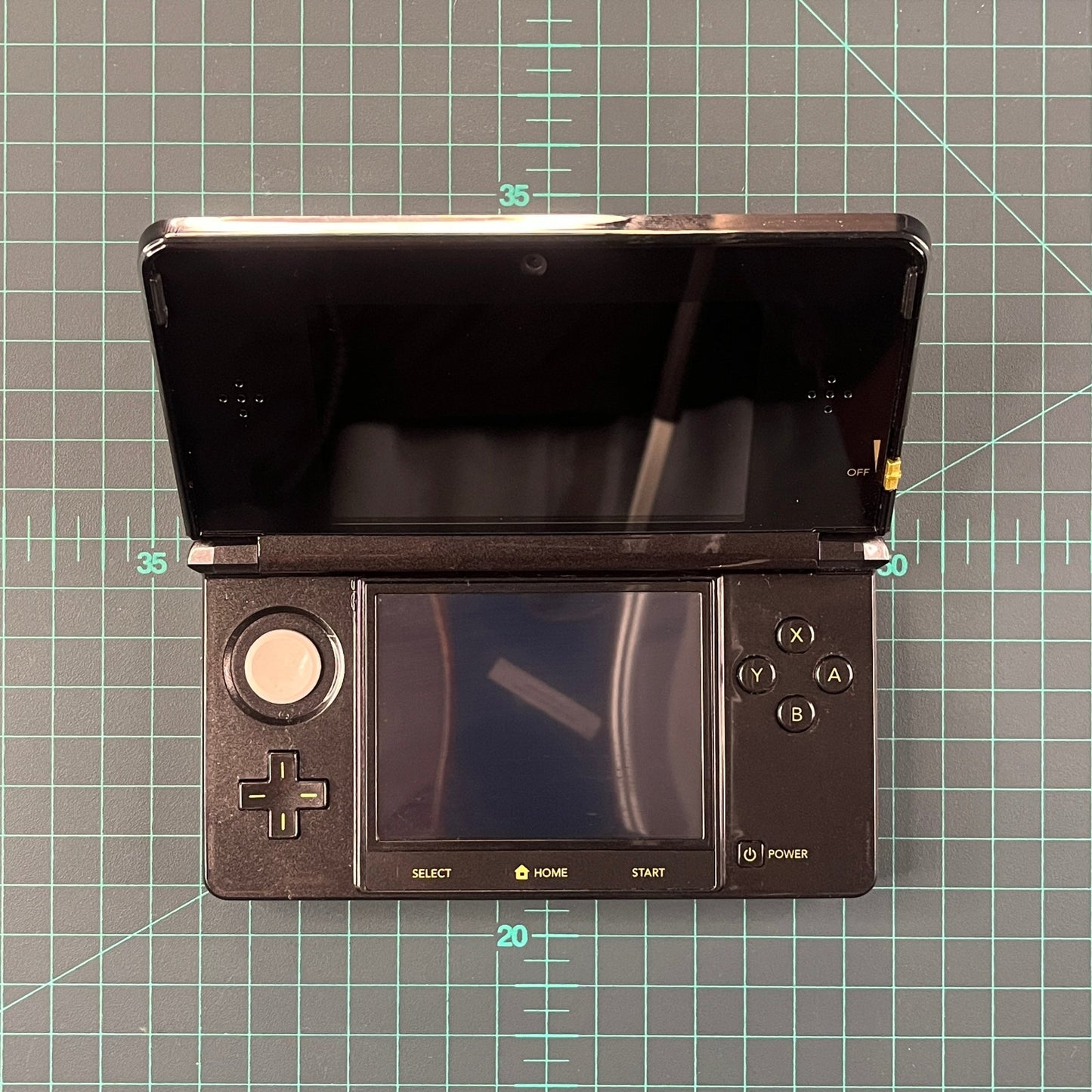 Nintendo 3DS Zelda 25th Anniversary Limited Edition | 3DS | Black | Used Handheld Console - RetroguySA