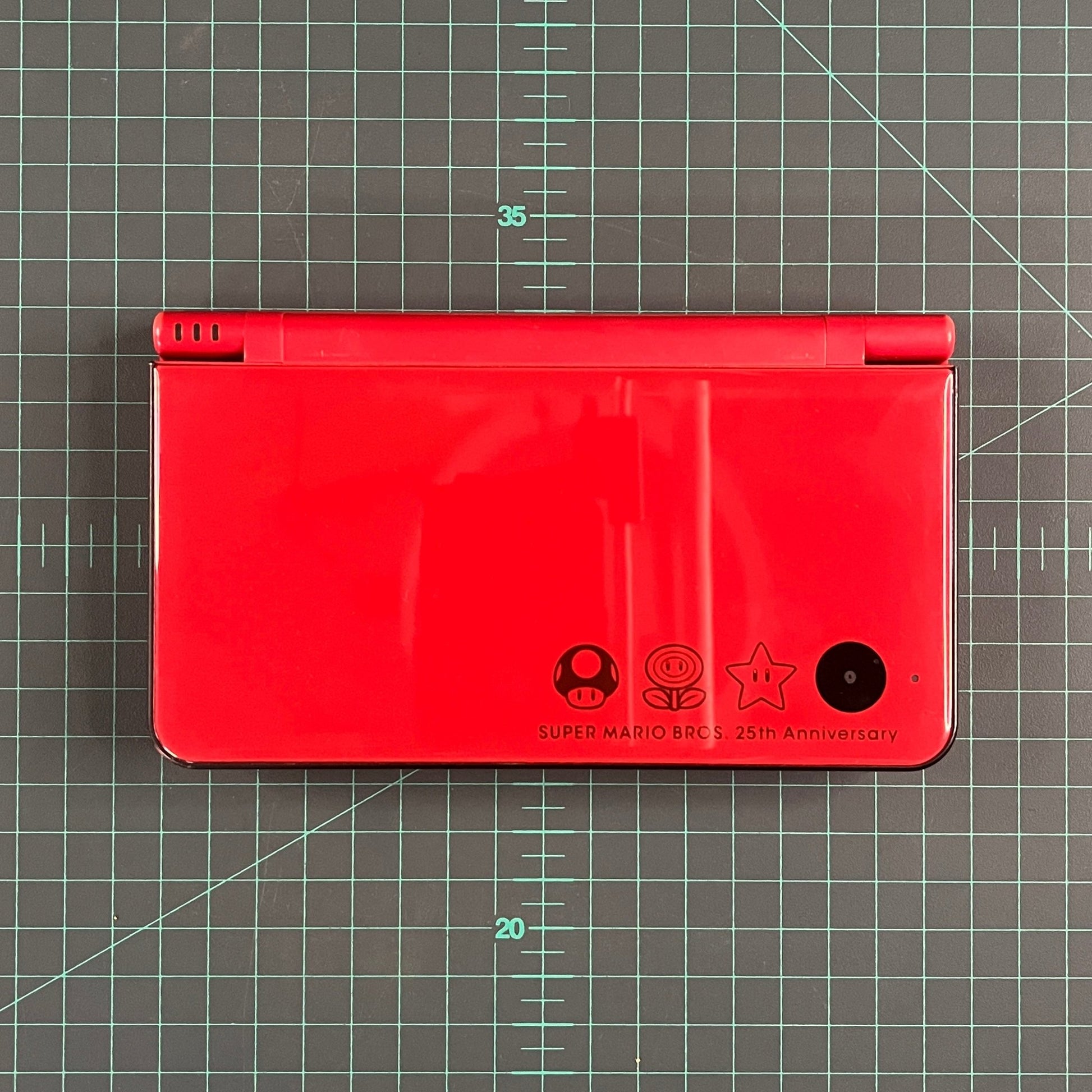 Nintendo DSi XL Console | New Super Mario Bros. | 25 Anniversary Limited Edition | DSi XL | Used Handheld - RetroguySA