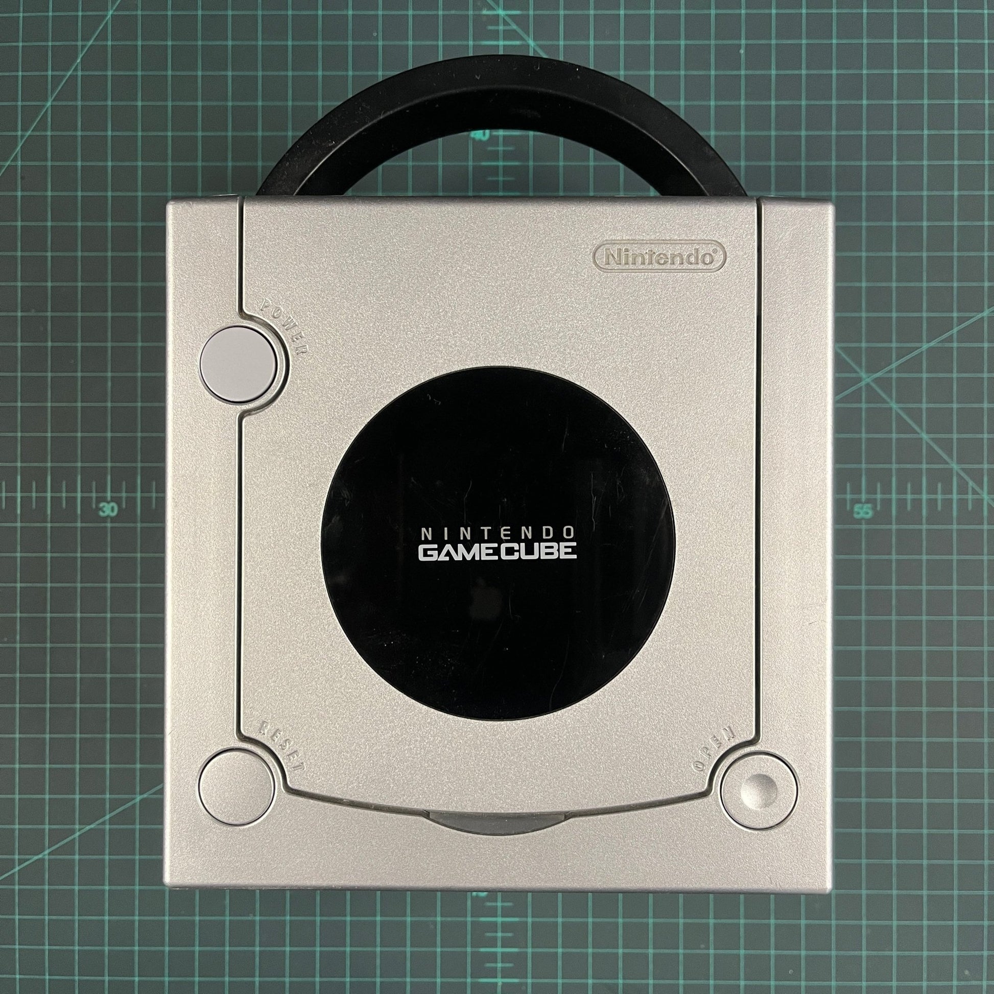 Nintendo Gamecube | Platinum | Game Cube | US Region - NTSC | Nintendo Console | Used Console - RetroguySA