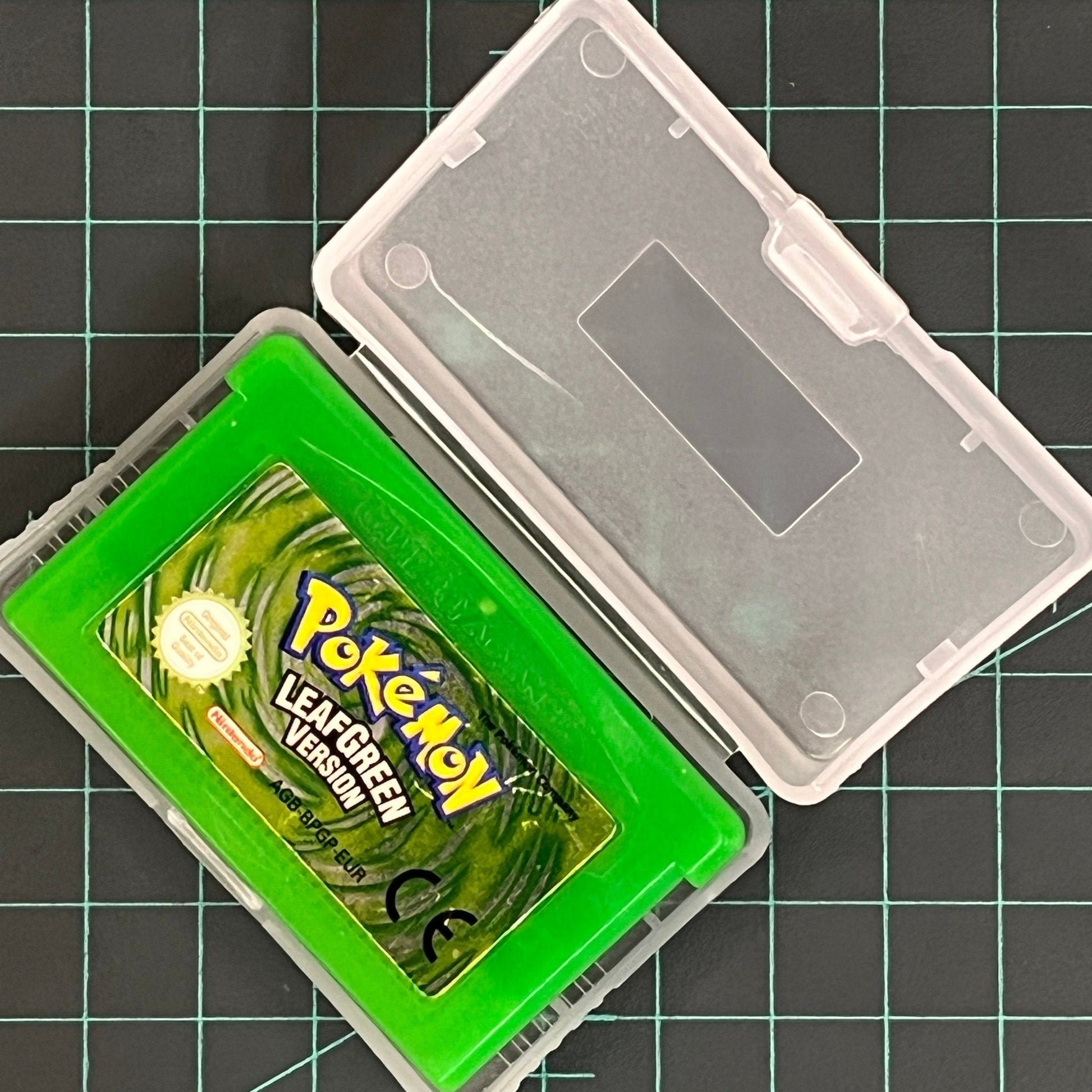 Pokemon LeafGreen Version | Nintendo Gameboy Advance | Game Boy Advance - RetroguySA