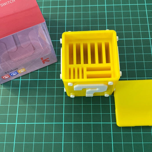 Card Case | Nintendo Switch | Mario Mystery Block | Accessories | CIB - RetroguySA