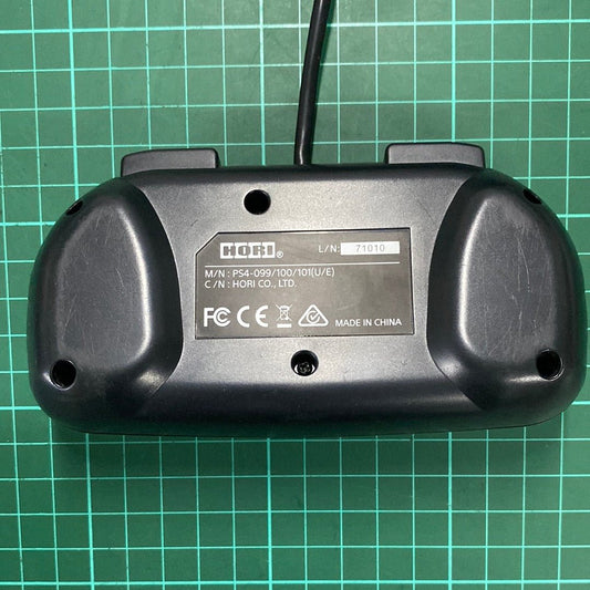 Horipad Mini Wired Controller for PS4 | Black | Playstation 4 | PS4 | Accessories - RetroguySA