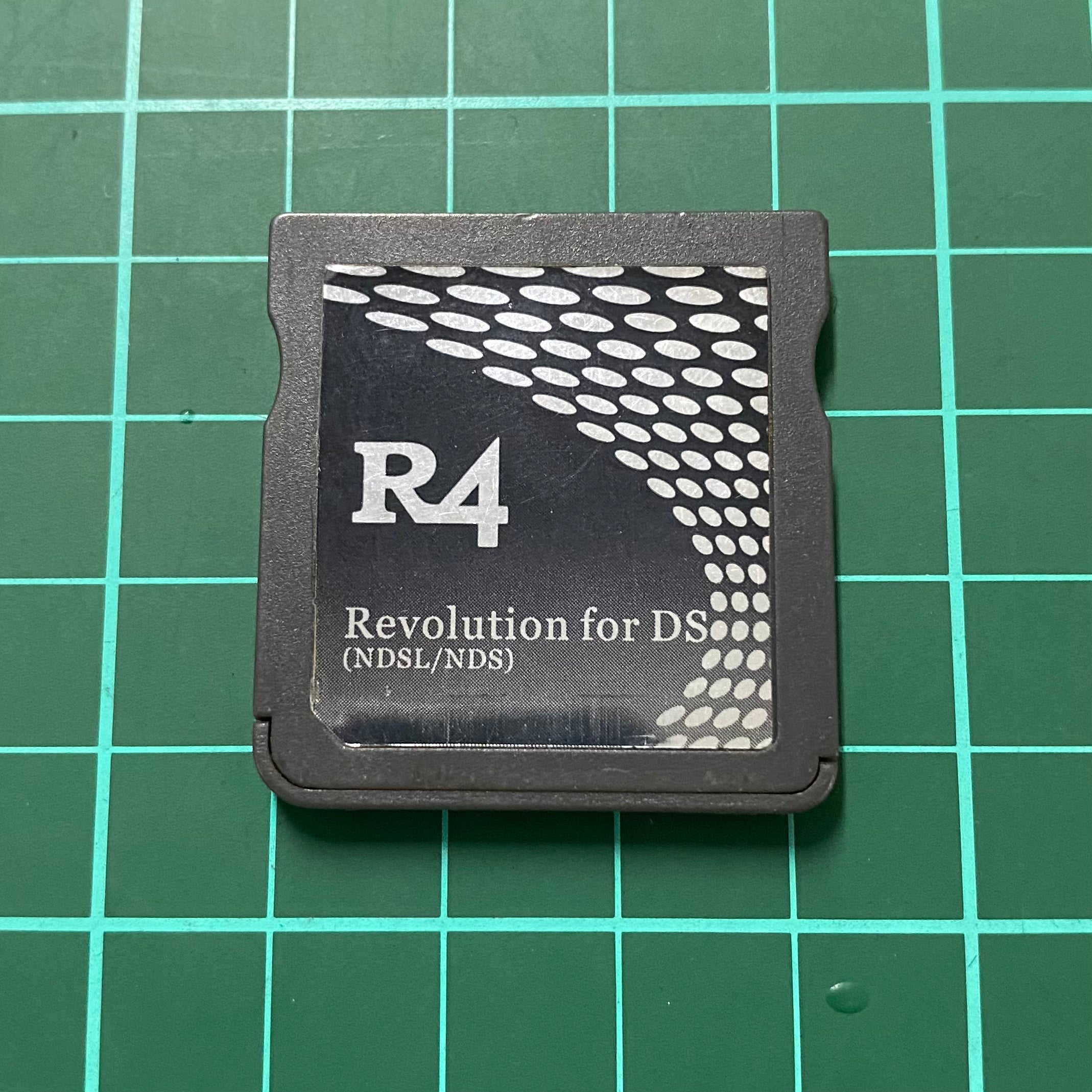 Generic DS R4 Card Nintendo DS Accessories Used Accessory