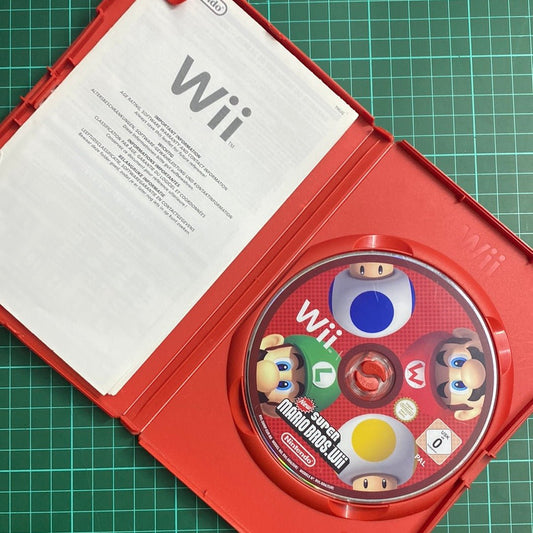 New Super Mario Bros. Wii | Nintendo Wii | Used Game - RetroguySA