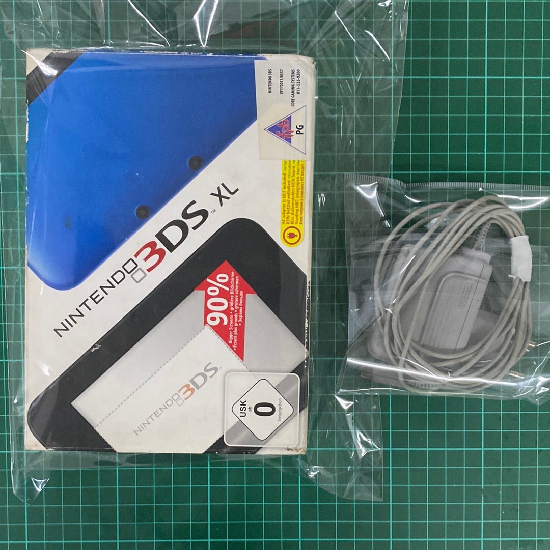 Nintendo 3DS XL Handheld | Blue+Black | Nintendo Handheld | 3DS | Used Handheld - RetroguySA