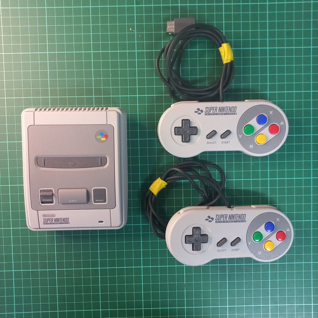 Super Nintendo Entertainment System Classic Mini | Silver/Grey | SNES Console | Used Console - RetroguySA