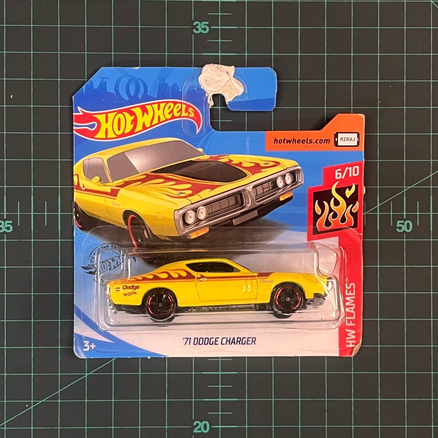 '71 Dodge Charger | HW Flames | 2020 | Hot Wheels - RetroguySA