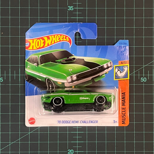 ’70 Dodge Hemi Challenger | Muscle Mania | 2023 | Hot Wheels