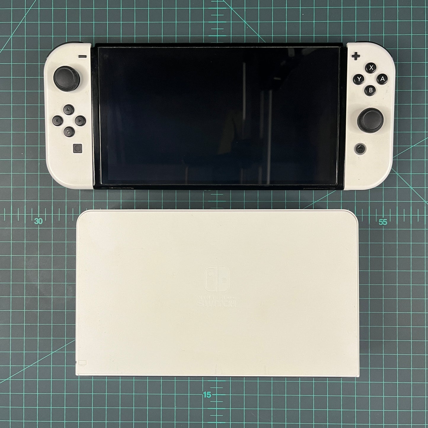 Nintendo Switch OLED | White | Switch Lite | Handheld | Used Console