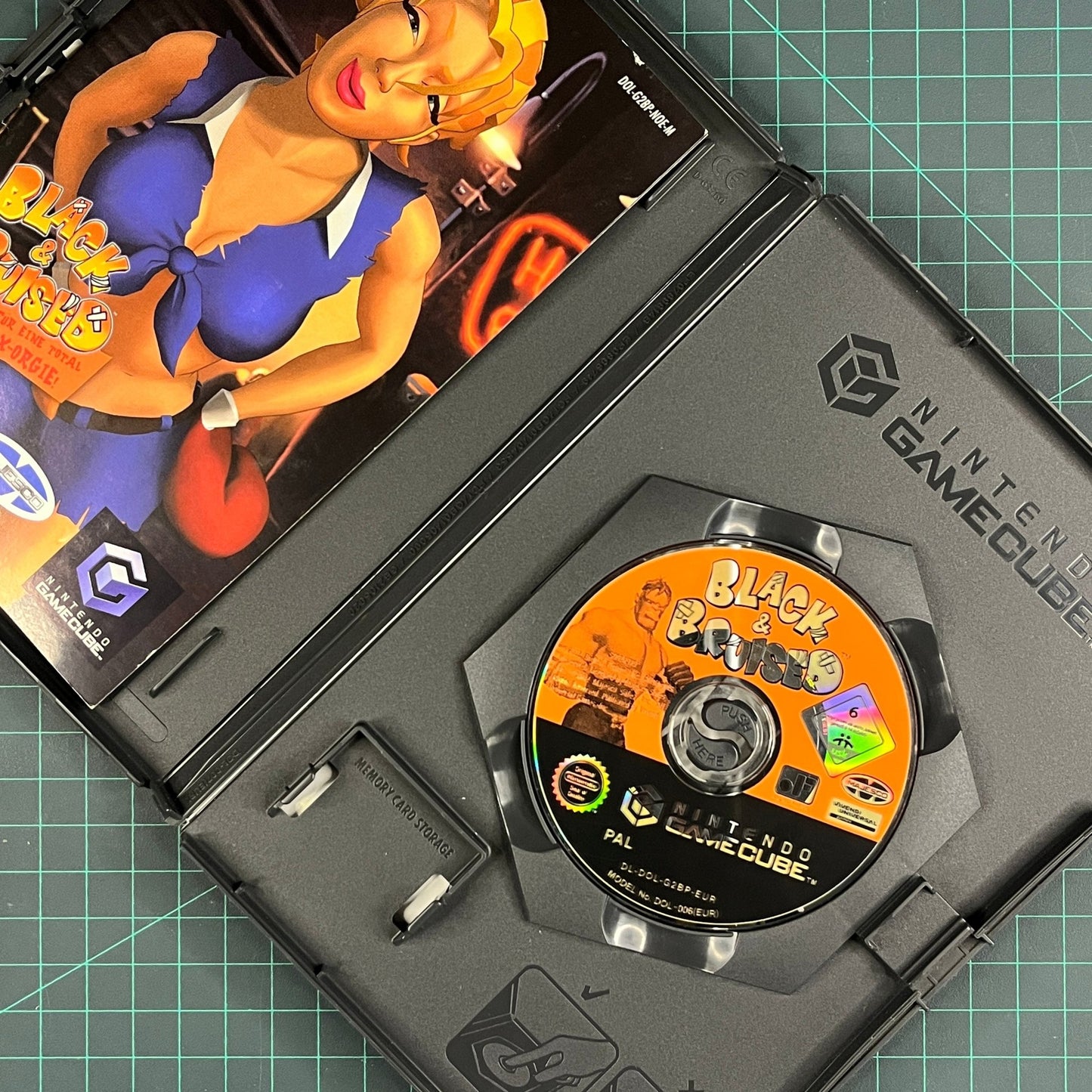 Black & Bruised | Game Cube | Nintendo Gamecube | Used Game - RetroguySA