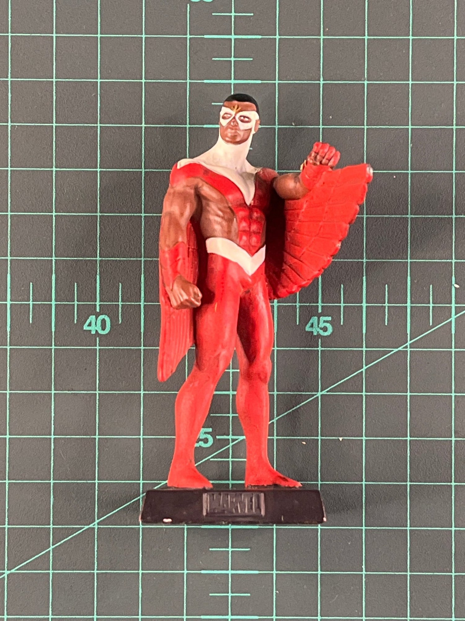 Falcon | #75 | Classic Marvel Figurine Collection | EagleMoss | Figurine | Collectible | Toy | Loose - RetroguySA