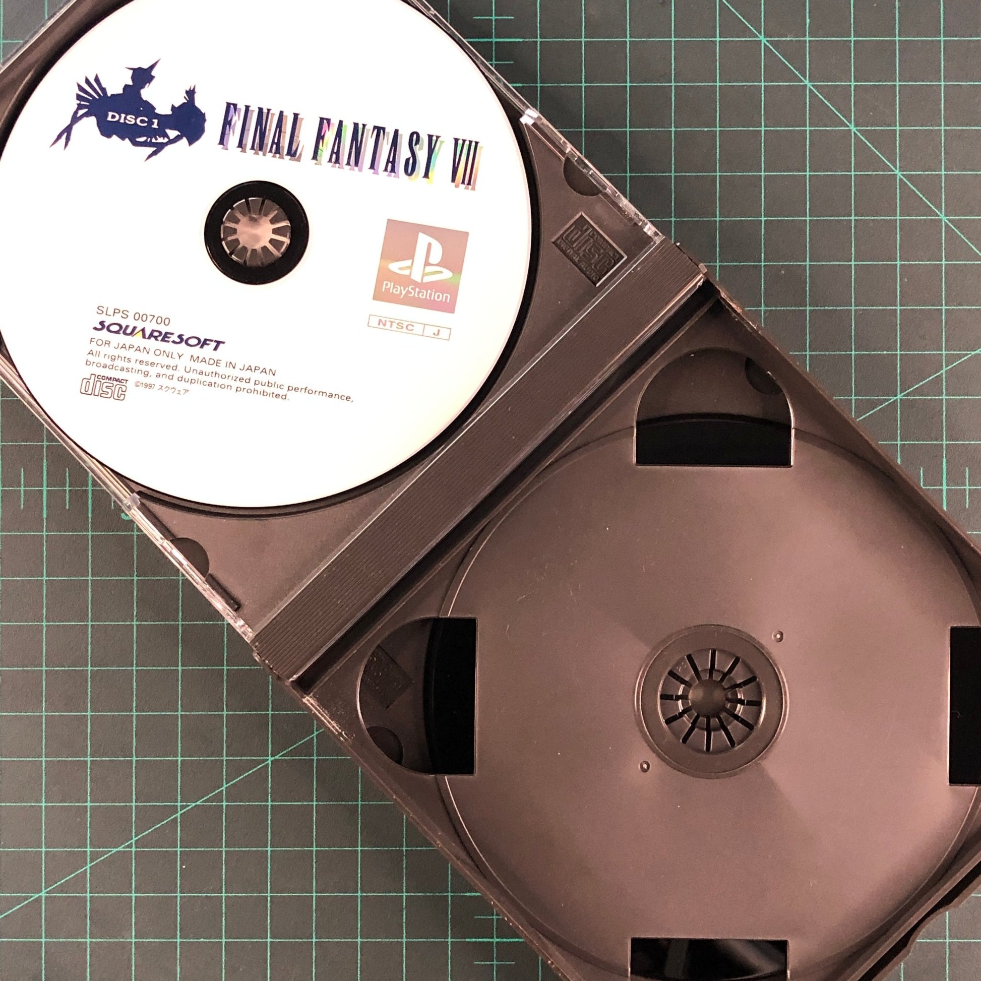 Final Fantasy VII | PlayStation 1 | PS1 | NTSC | JPN | Used Game | No Manual - RetroguySA