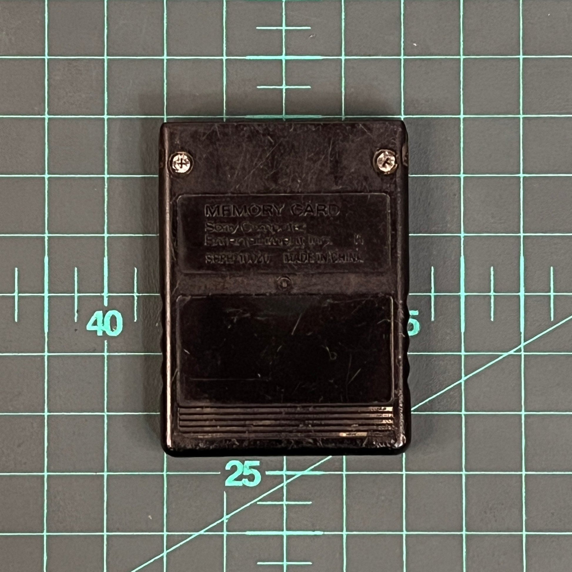 Memory Card: 8MB | Black | Playstation 2 | PS2 | Accessories - RetroguySA