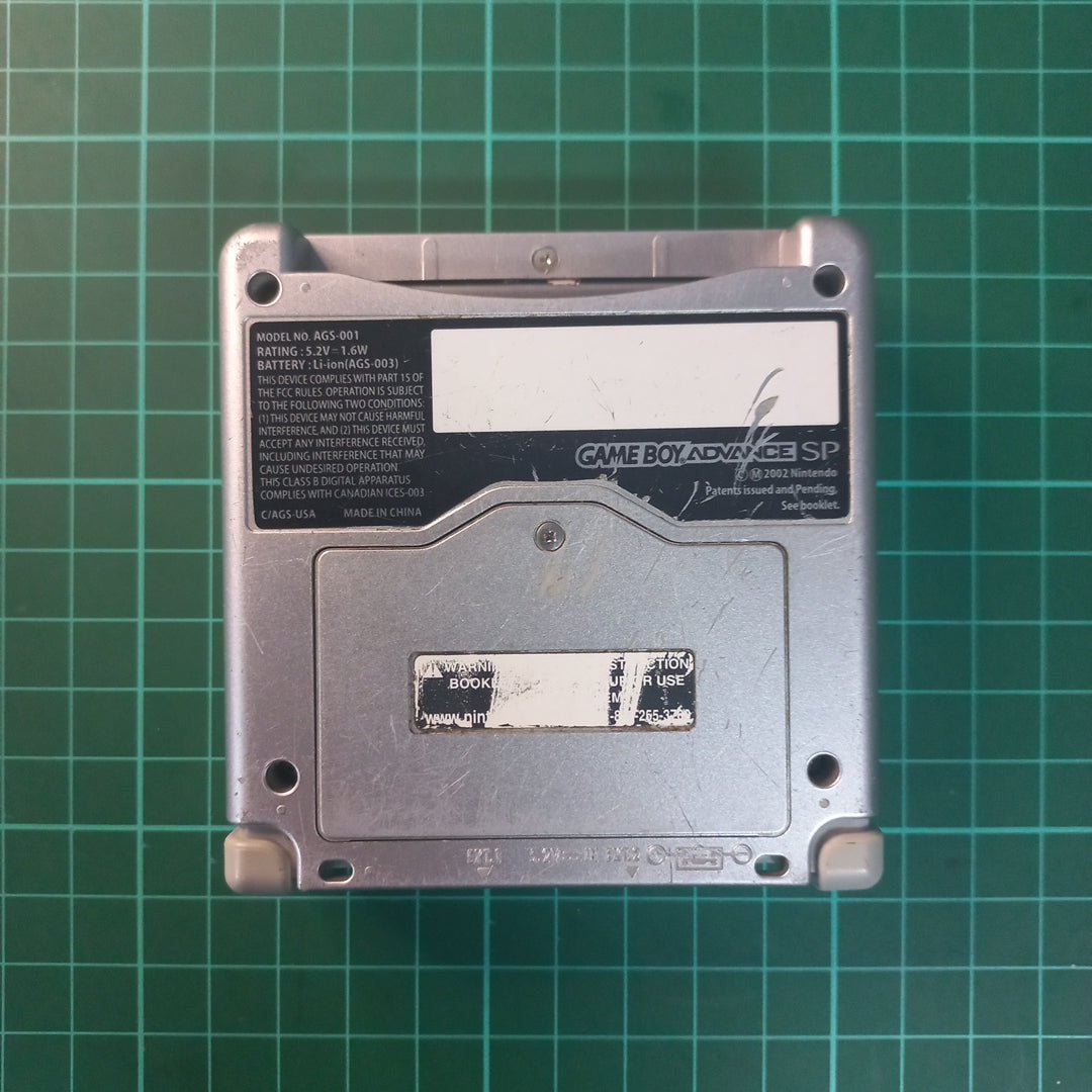 Nintendo Game Boy Advance SP | Platinum (Silver) | AGS - 001 | Game Boy Advance | Used Handheld Console - RetroguySA